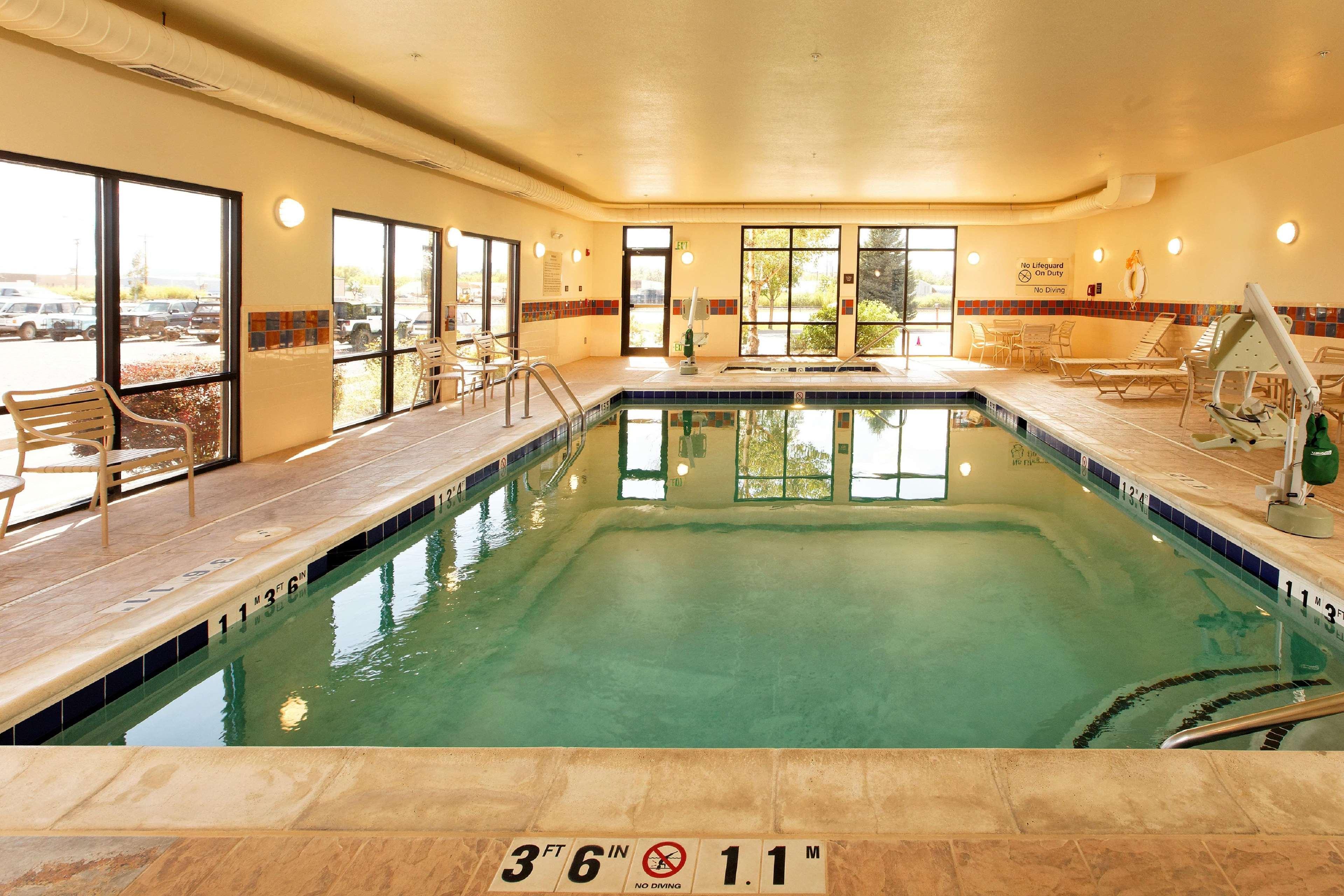 Hampton Inn By Hilton Montrose Eksteriør bilde