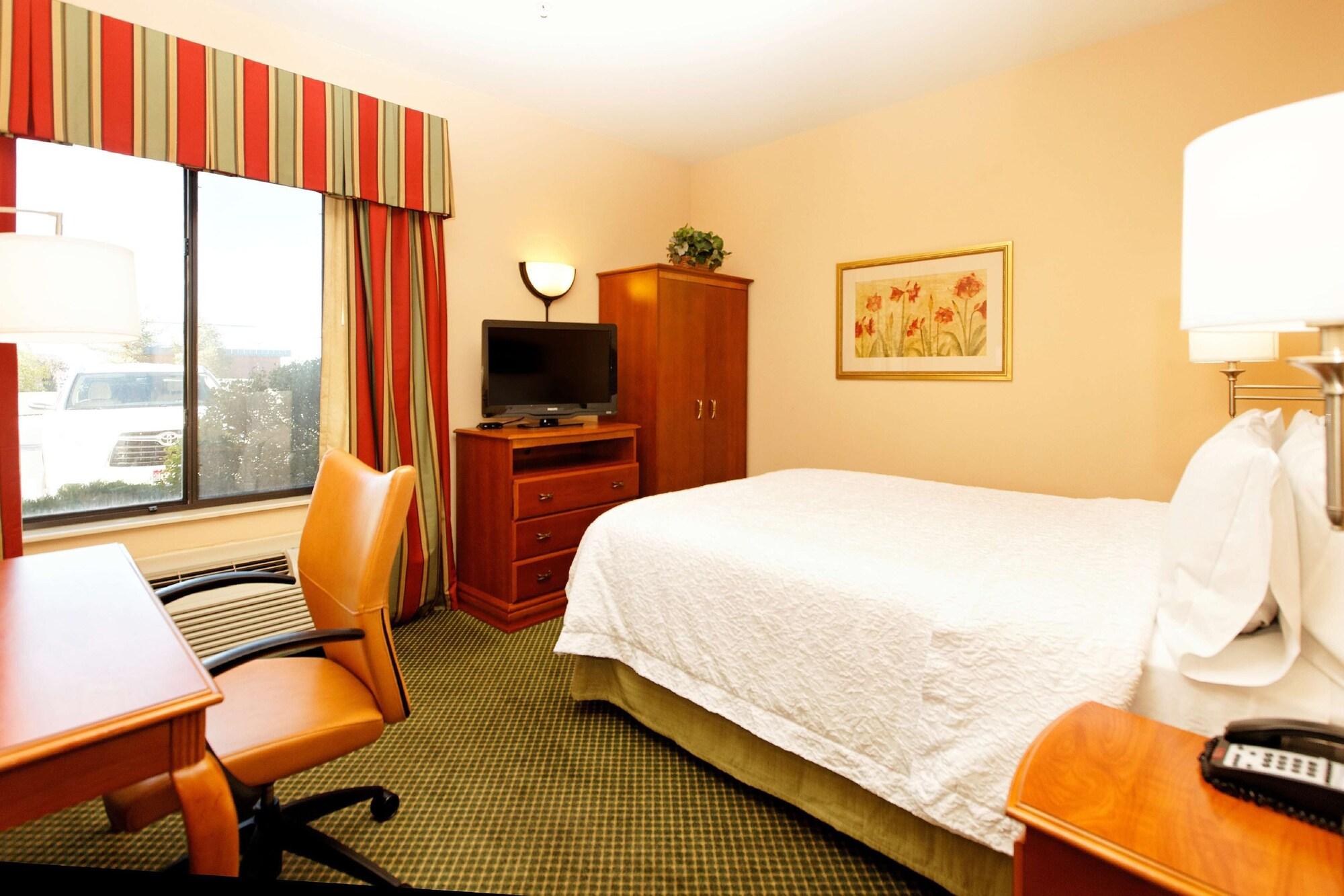 Hampton Inn By Hilton Montrose Eksteriør bilde
