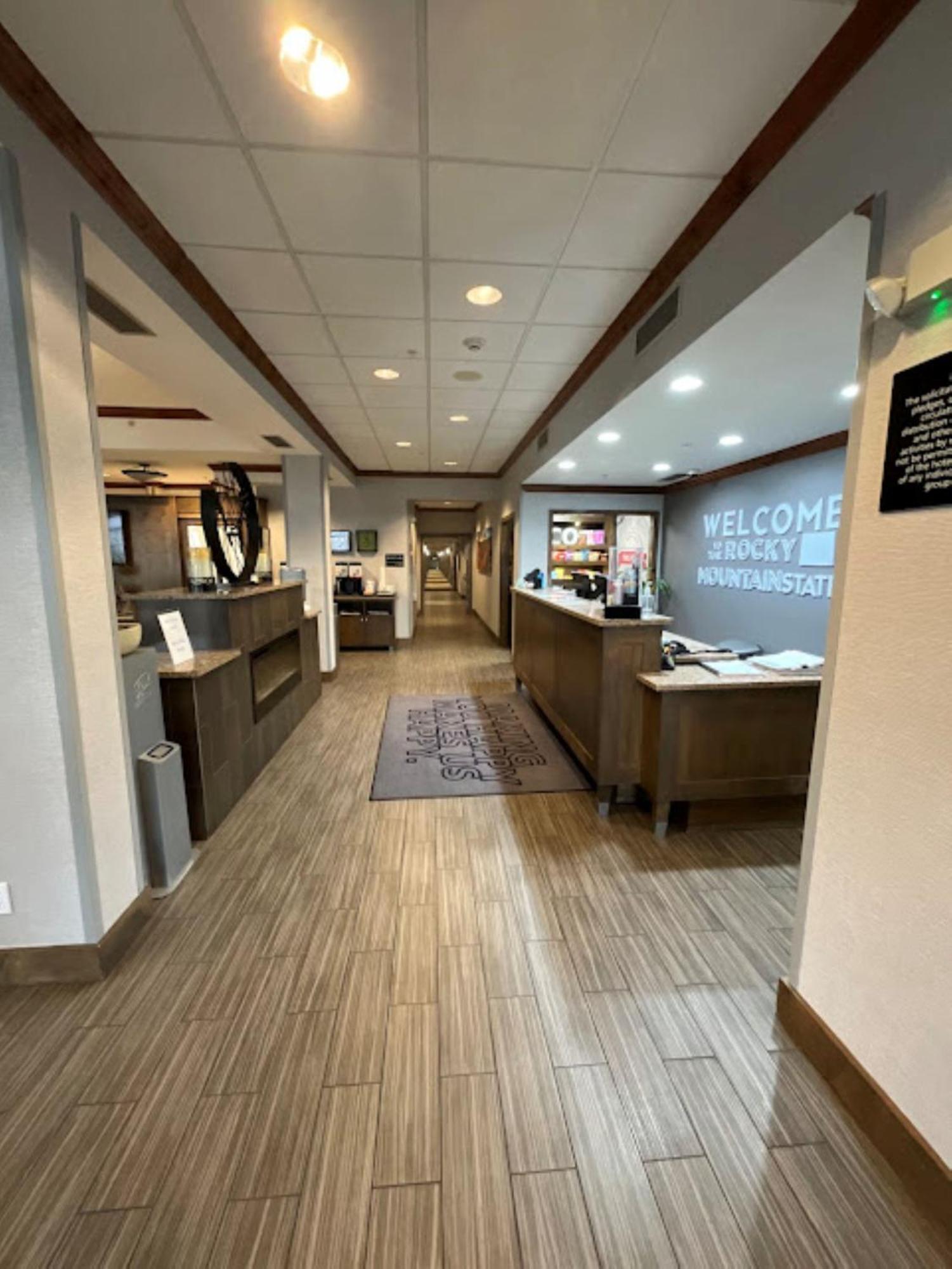 Hampton Inn By Hilton Montrose Eksteriør bilde