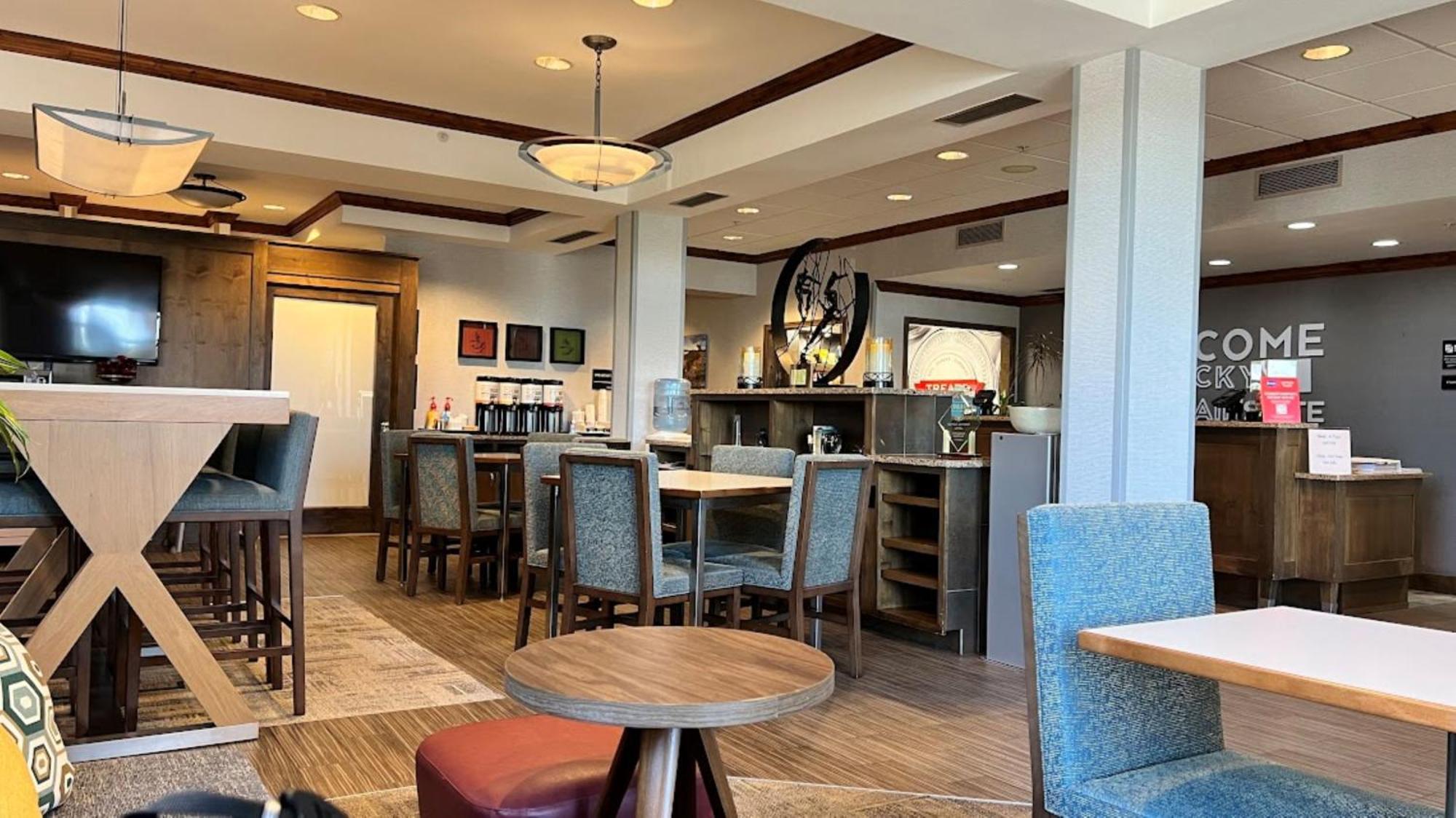 Hampton Inn By Hilton Montrose Eksteriør bilde